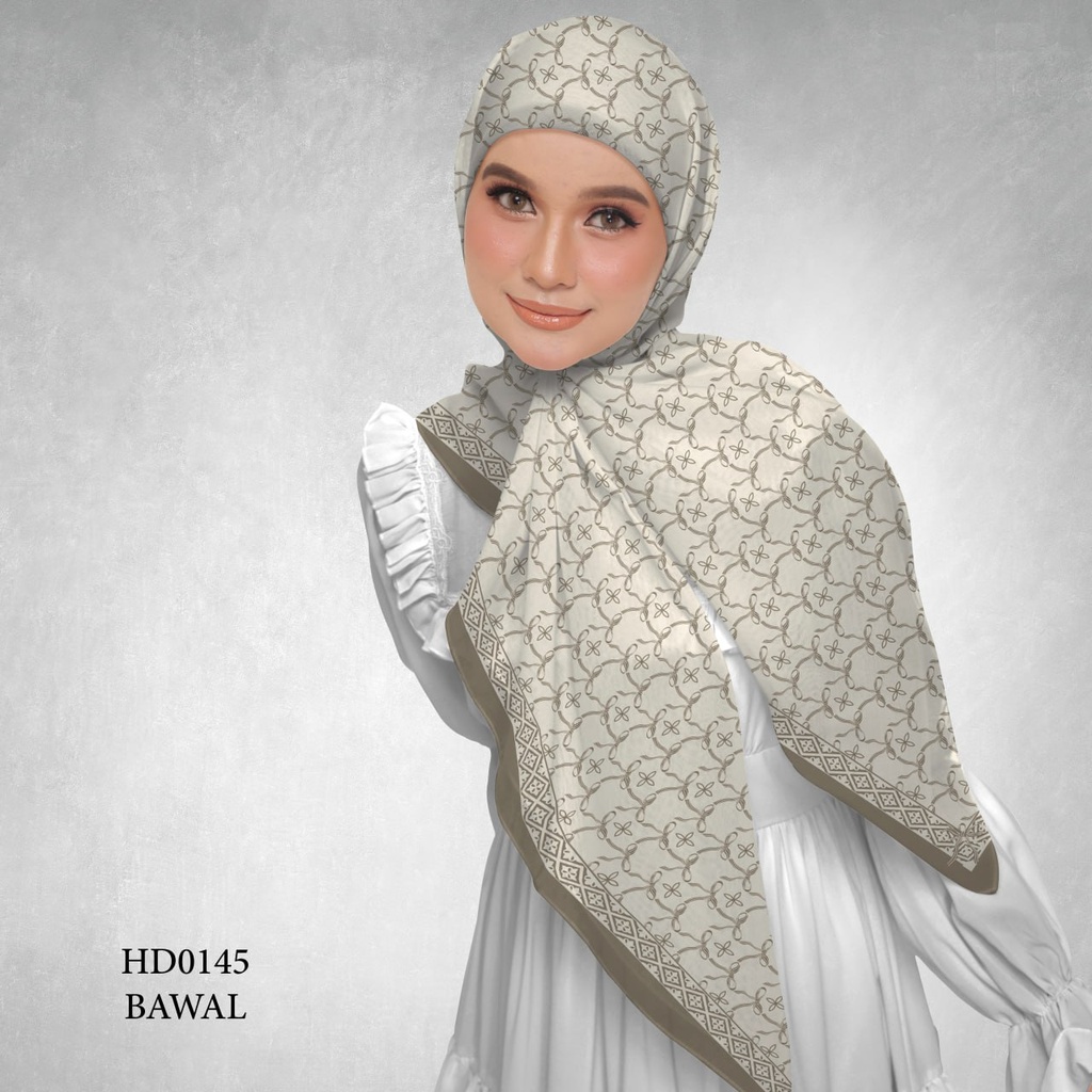 Tudung Bawal (Square Hijab) in HD0145